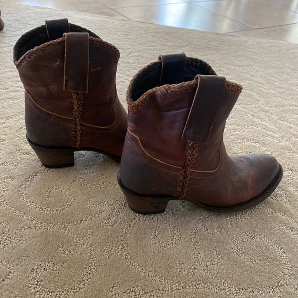 Lane Boot - Picture 1 of 3